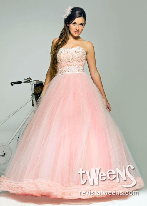 Vestido de 15 rosa bordado