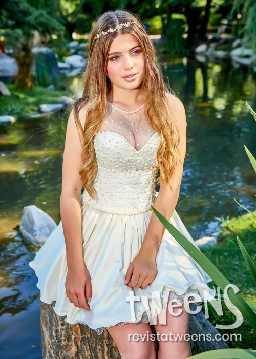 Vestido de quince blanco corto Lindissima