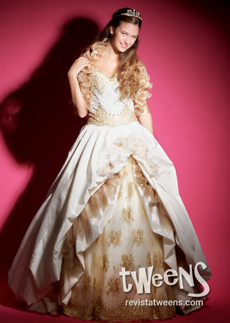 Vestido de 15 blanco y dorado - Reina Juliette - Vestidos de 15 años  Vestidos de 15 Años - Revista Tweens