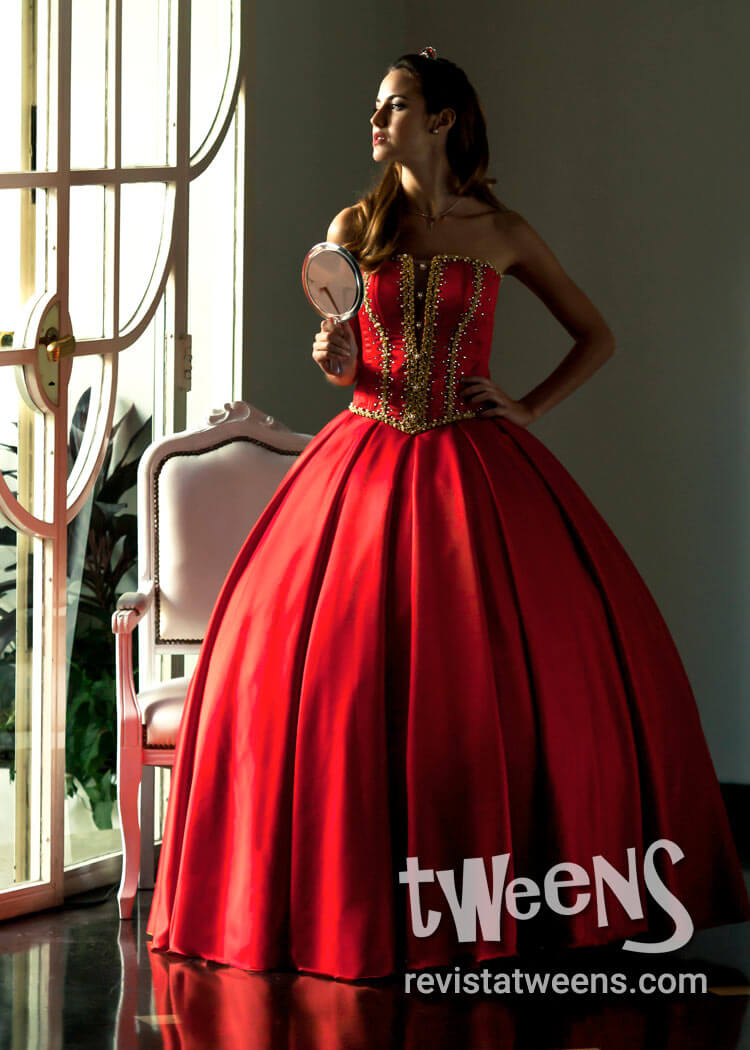 Vestido de 15 largo rojo y dorado - Melania Alta Costura Vestidos de 15 Años - Tweens